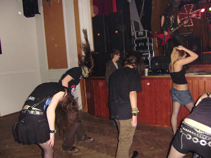 PC200405.JPG